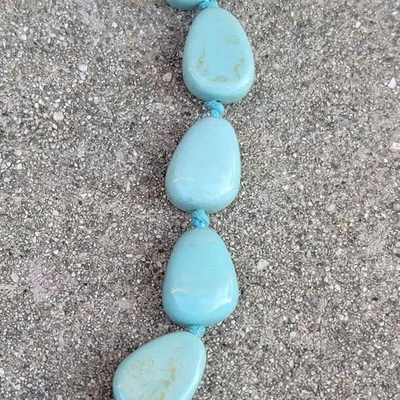 Vtg 26" Faux Turquoise Chunky Necklace - Picture 4 of 7